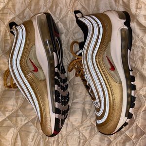 Air max 97 OG Gold size 5.5 W